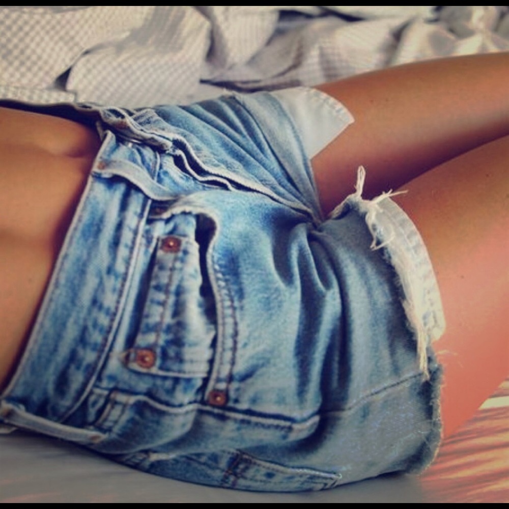 high waisted levi’s 501 button fly - Picture 8 of 8